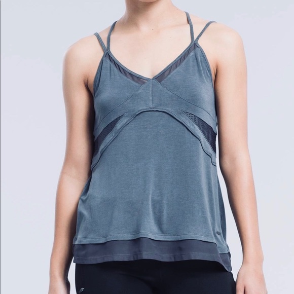 Zobha Top - Picture 7 of 7